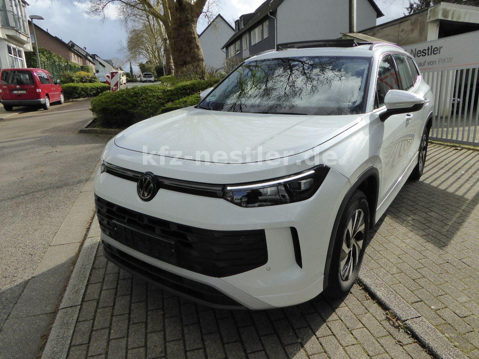 Volkswagen Tayron 2.0 TDI 4M Life Pano/AHK/7-Sitz/L Schaden