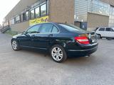 Mercedes-Benz C 200 C Limousine C 200 CGI BlueEfficiency - Mercedes-Benz C 200 Gebrauchtwagen in Frankfurt
