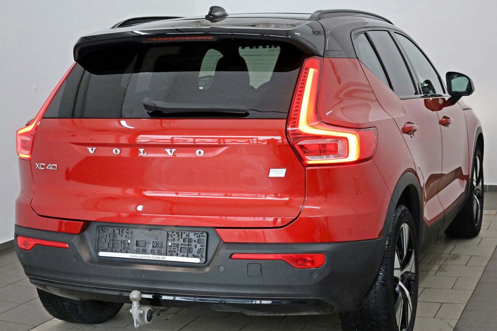 Fahrzeugabbildung Volvo XC40 Pro Twin P8 AWD,T.Leder,Navi,Panorama,AHK