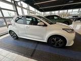 Toyota Yaris Hybrid Style *Sofort* - Toyota Yaris Gebrauchtwagen in Rostock