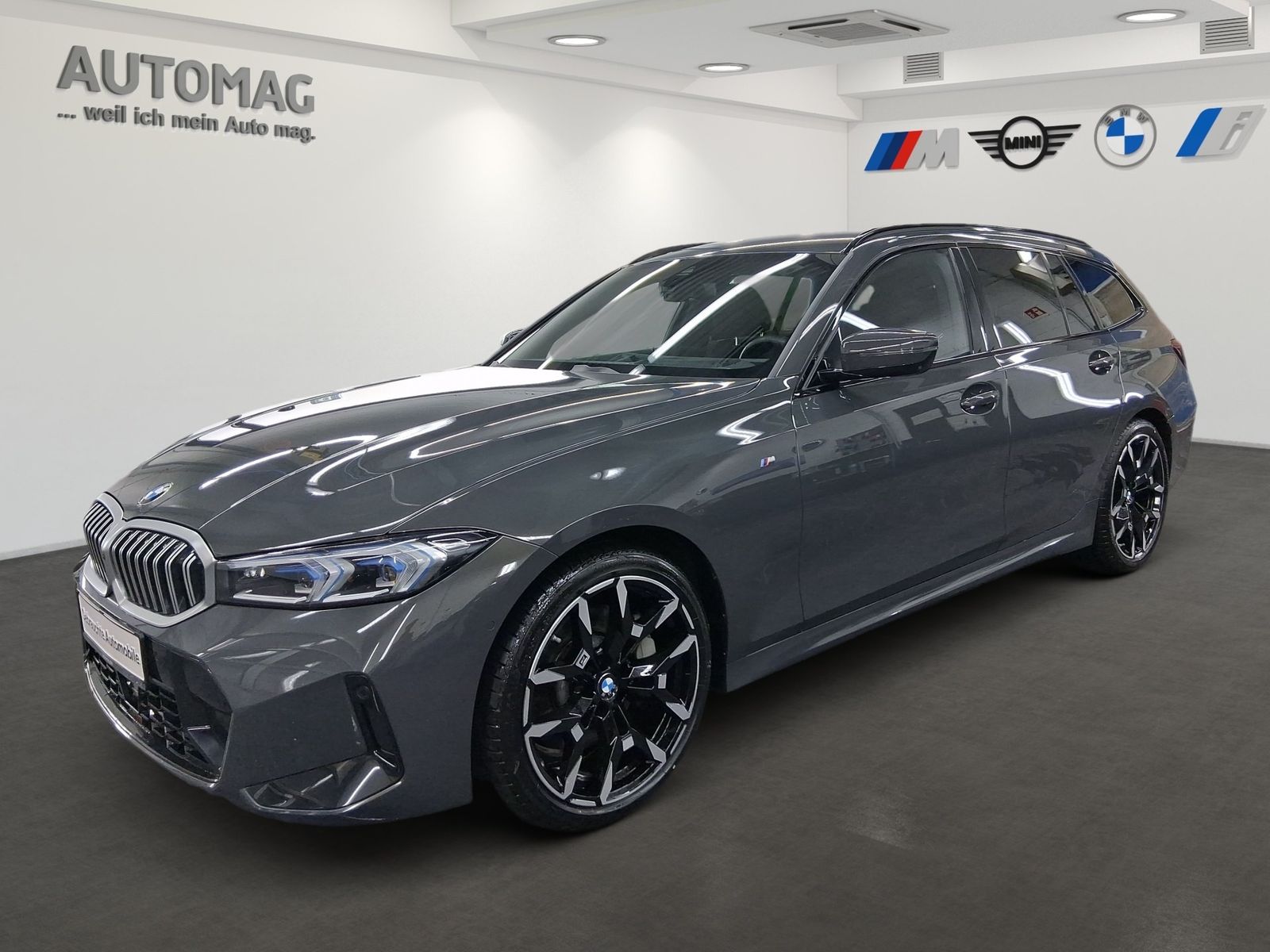 BMW 330i xDrive Touring*Msport*DrivAss*ParkAssPlus*A