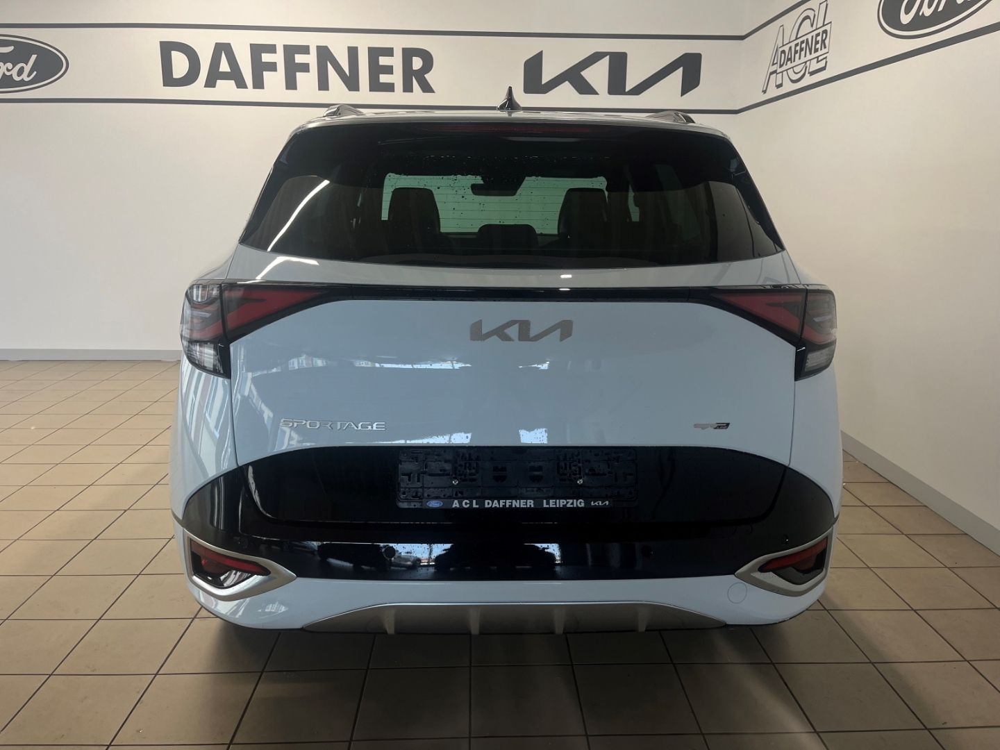 Fahrzeugabbildung Kia Sportage 1.6 T-GDI GT Line, Keyless, Sitzlüftung