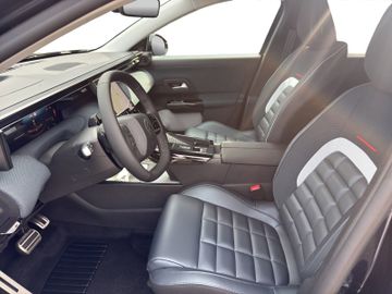 Citroën C5 Aircross MAX 1.2 145 AHK+HUD+KeyLess+LED+Navi