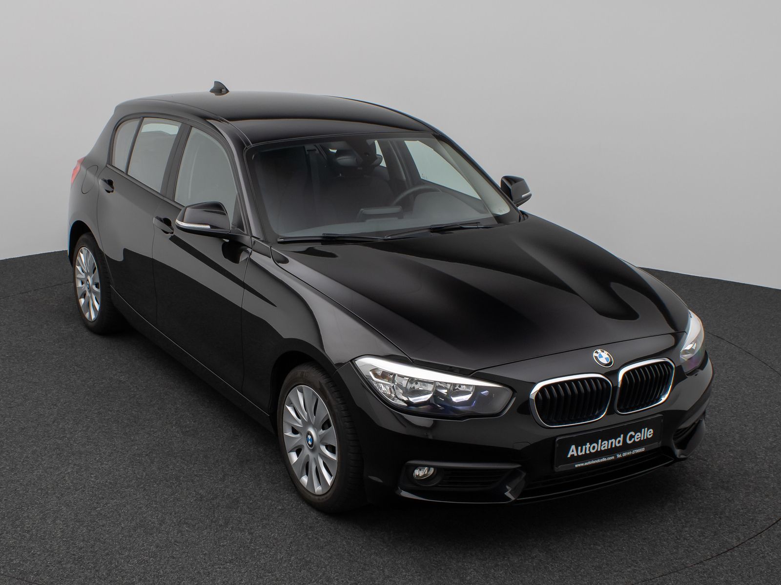 Fahrzeugabbildung BMW 118i PDChinten Sitzheizung Geschwindigkeitsreg.