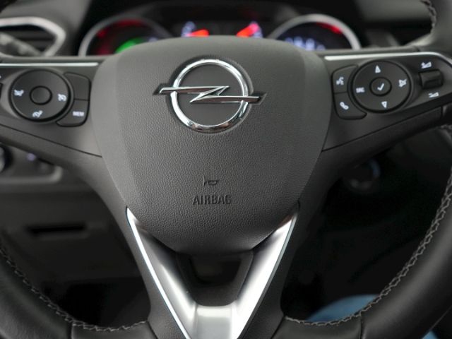 Grandland X ULTIMATE 4X4 PHEV AT+LED LICHT+NAVI+