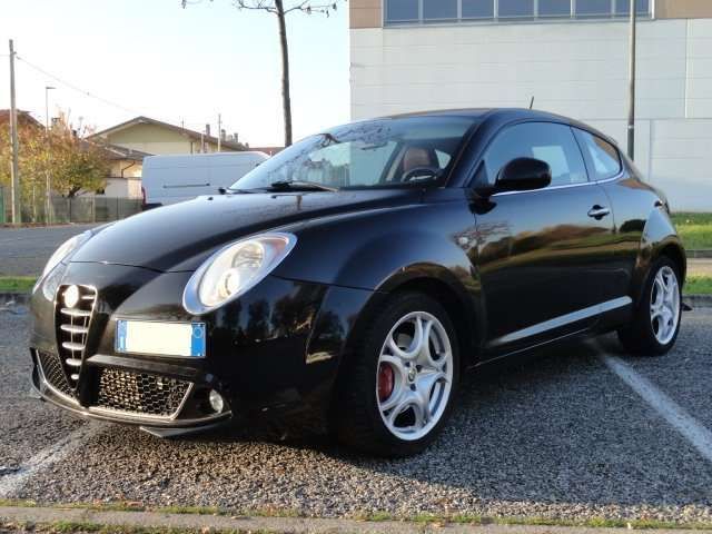 Alfa Romeo MiTo MiTo 1.4 tb Distinctive Premium 