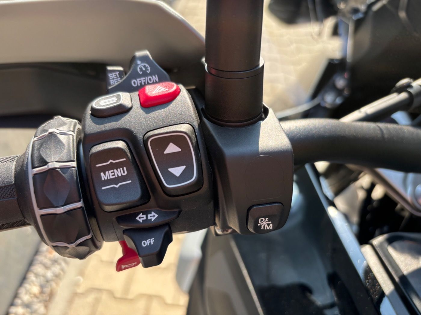 Fahrzeugabbildung BMW R 1300 GS Triple Black ASA inkl. Zubehörgutschei