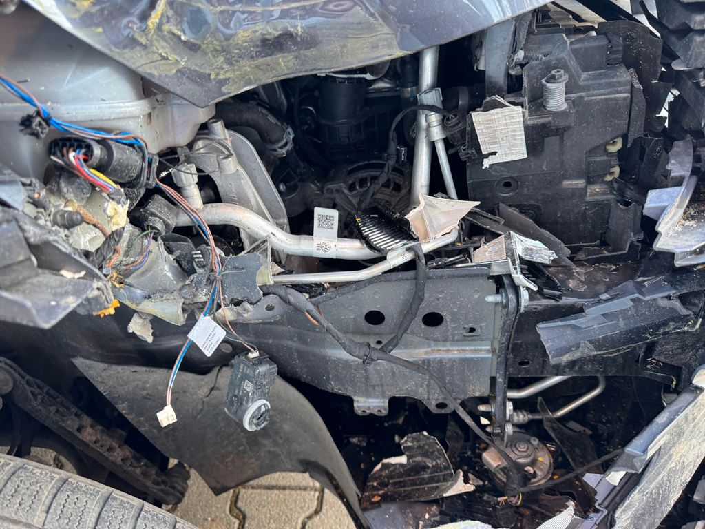 VW T-Cross TSI Goal/ KAMERA/ LED/ SITZHZG./ NAVI VW T-Cross TSI Goal/ KAMERA/ LED/ SITZHZG./ NAVI