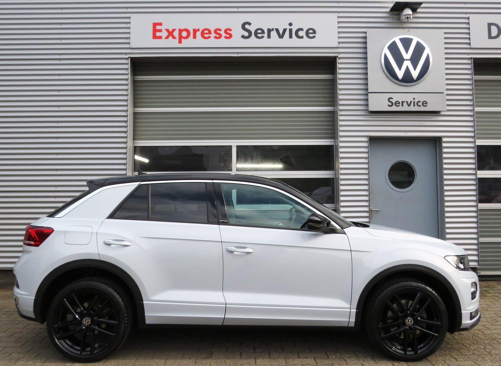 Volkswagen T-Roc 1.0 TSI Active /Sprachbedienung/DAB+/PDC v