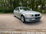 BMW E46 320i *klima*automatik*2.0l*PDC*6 Z... - BMW 320 aus 2000: 320i E46