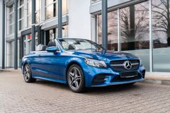 MERCEDES-BENZ C220d Cabrio/ AMG LINE/ BURMERSTER/ CARPLAY/LED MERCEDES-BENZ C220d Cabrio/ AMG LINE/ BURMERSTER/ CARPLAY/LED