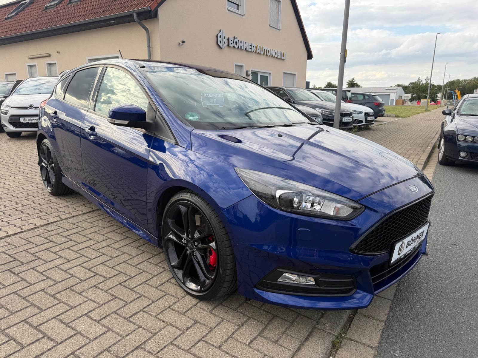 Ford Focus Lim. ST 1.HAND-ESD-NAVI-KAMERA