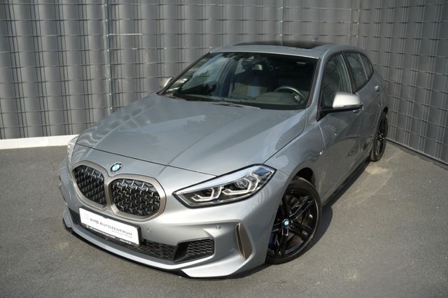 BMW M135 i xDrive*M-SPORT*PANO*APPLE*DAB*HK*LED
