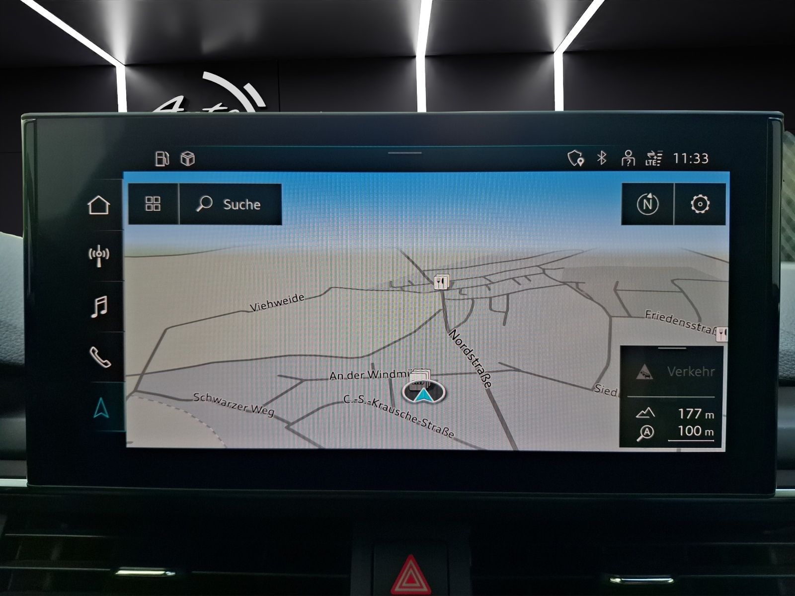 Fahrzeugabbildung Audi A4 Avant 35 TDI advanced S-tronic Navi AVC HUD B