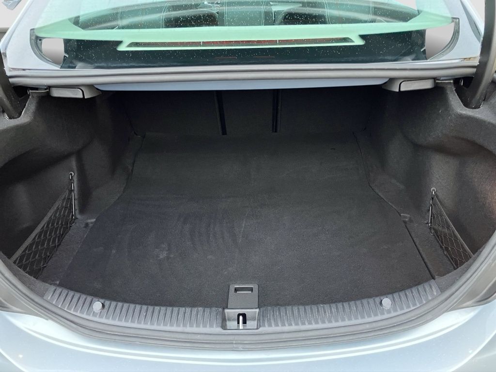 Fahrzeugabbildung Mercedes-Benz C 220 d AVANTGARDE*DISTR*MULTIB*NAV*SITZH*KAMERA