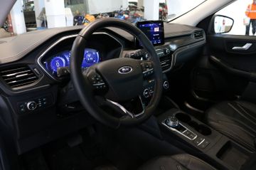 Fahrzeugabbildung Ford Kuga Plug-In Hybrid Vignale / HeadUp / B&O