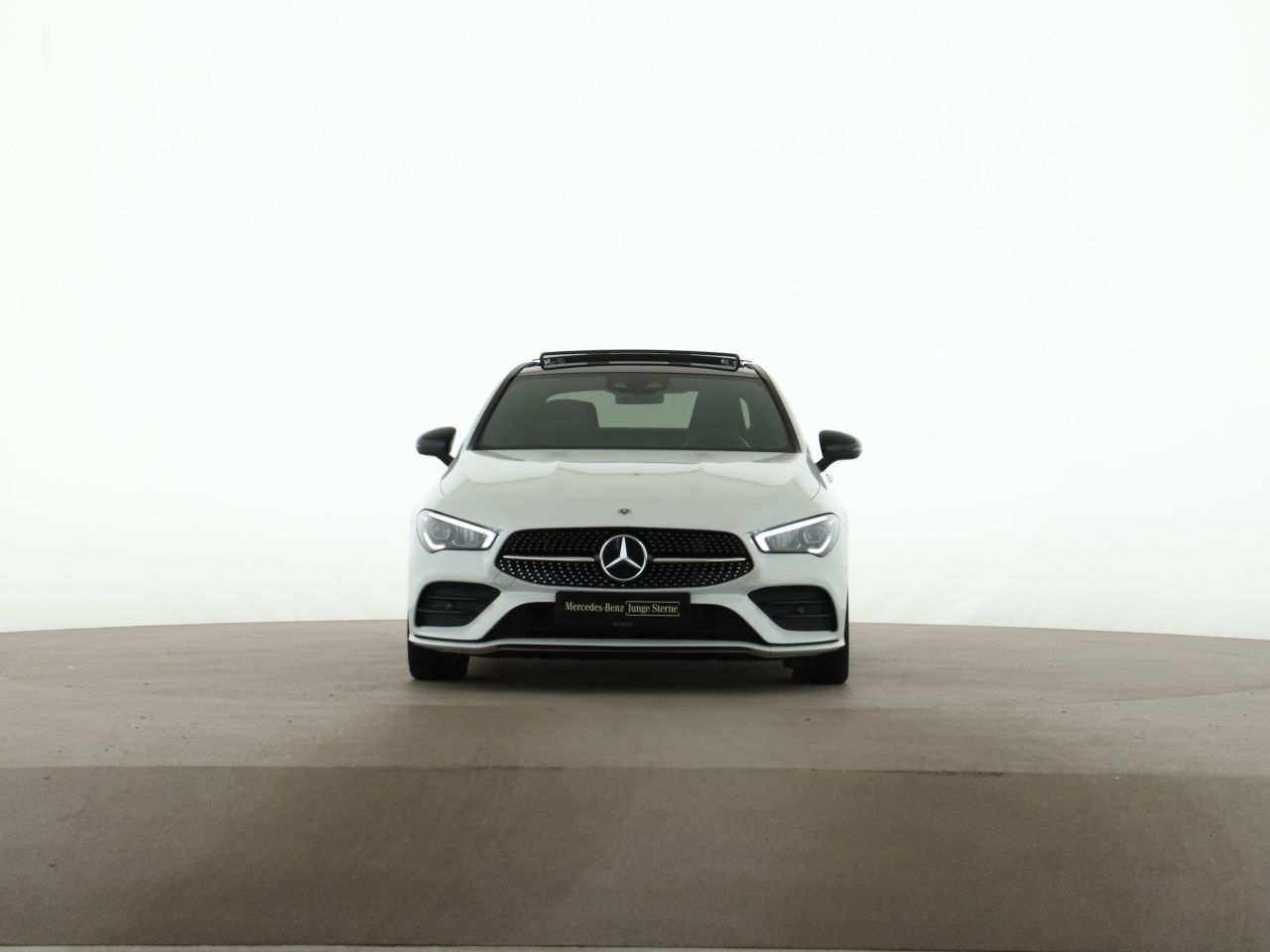 Mercedes-Benz CLA 250 AMG Night MBUX Pano Kamera LED Navi foto 3