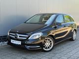 Mercedes-Benz B 200 CDI*AHK*Bi-Xen*SHZ*PDC*Nav*RFK*Temp*2.Hd - Mercedes-Benz B 200 in Bremen