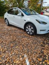 Tesla Model Y Long Range 2022 ++ TÜV NEU++ Top Zustand
