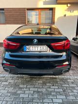 BMW X6 xDrive40d - - BMW X6 in Düsseldorf