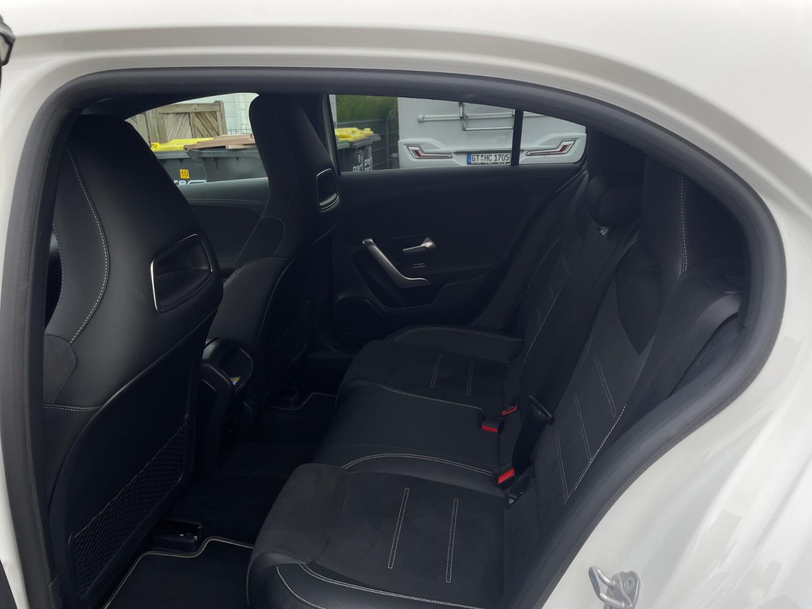 Mercedes-Benz A 250 e
