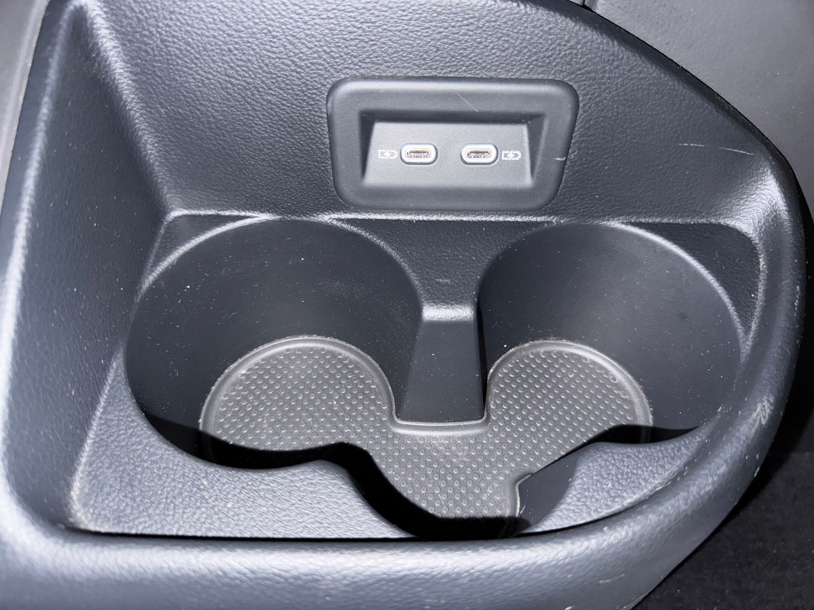 Fahrzeugabbildung Volkswagen T6.1 DSG 4MOTION IQ.DRIVE 7SITZER GENERATION SIX