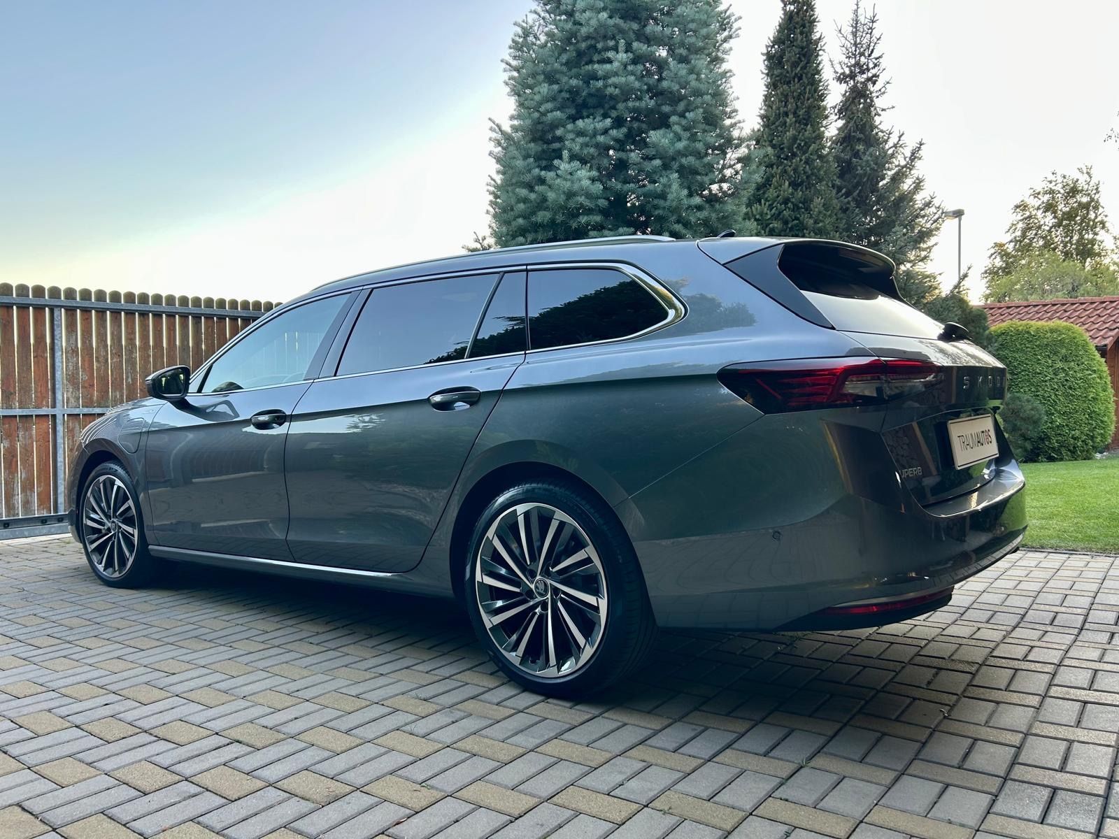 Skoda Superb 1.5 TSI iV 150kW L&K *AHK*DCC*PANO imagem 3