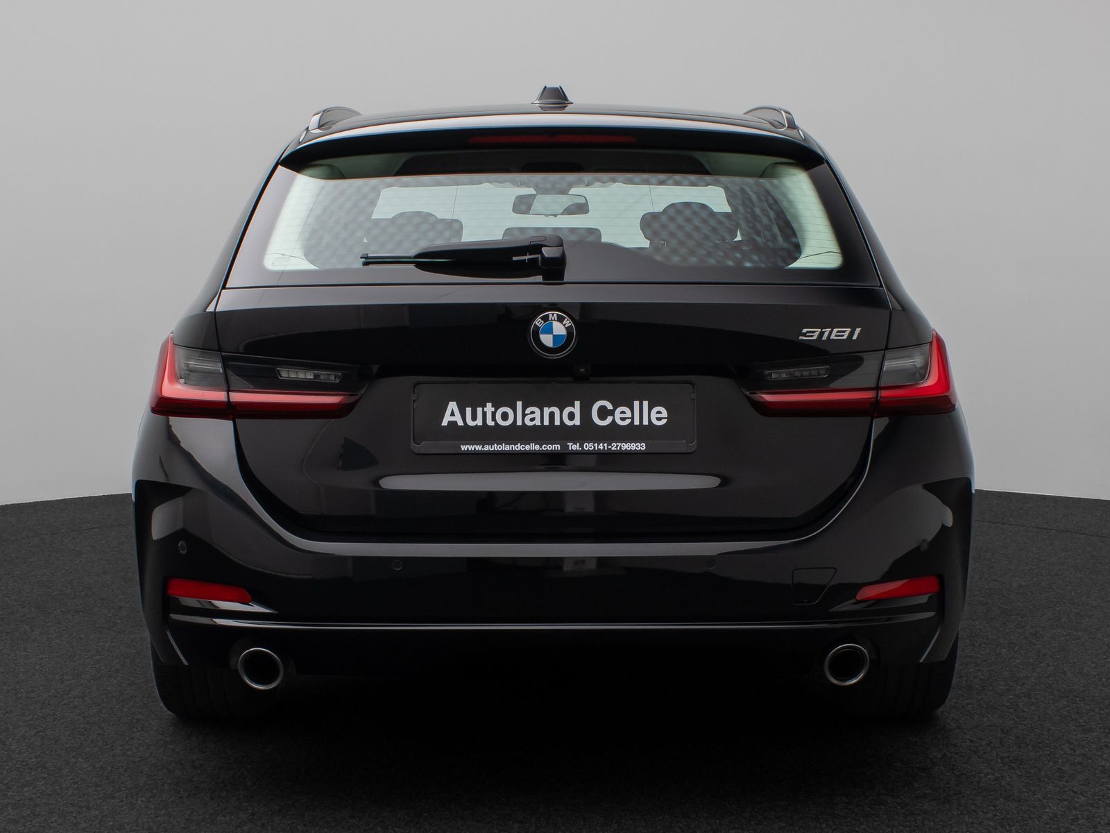 Fahrzeugabbildung BMW 318i Kamera DAB Widscreen Sportlenkrad Alarm LED