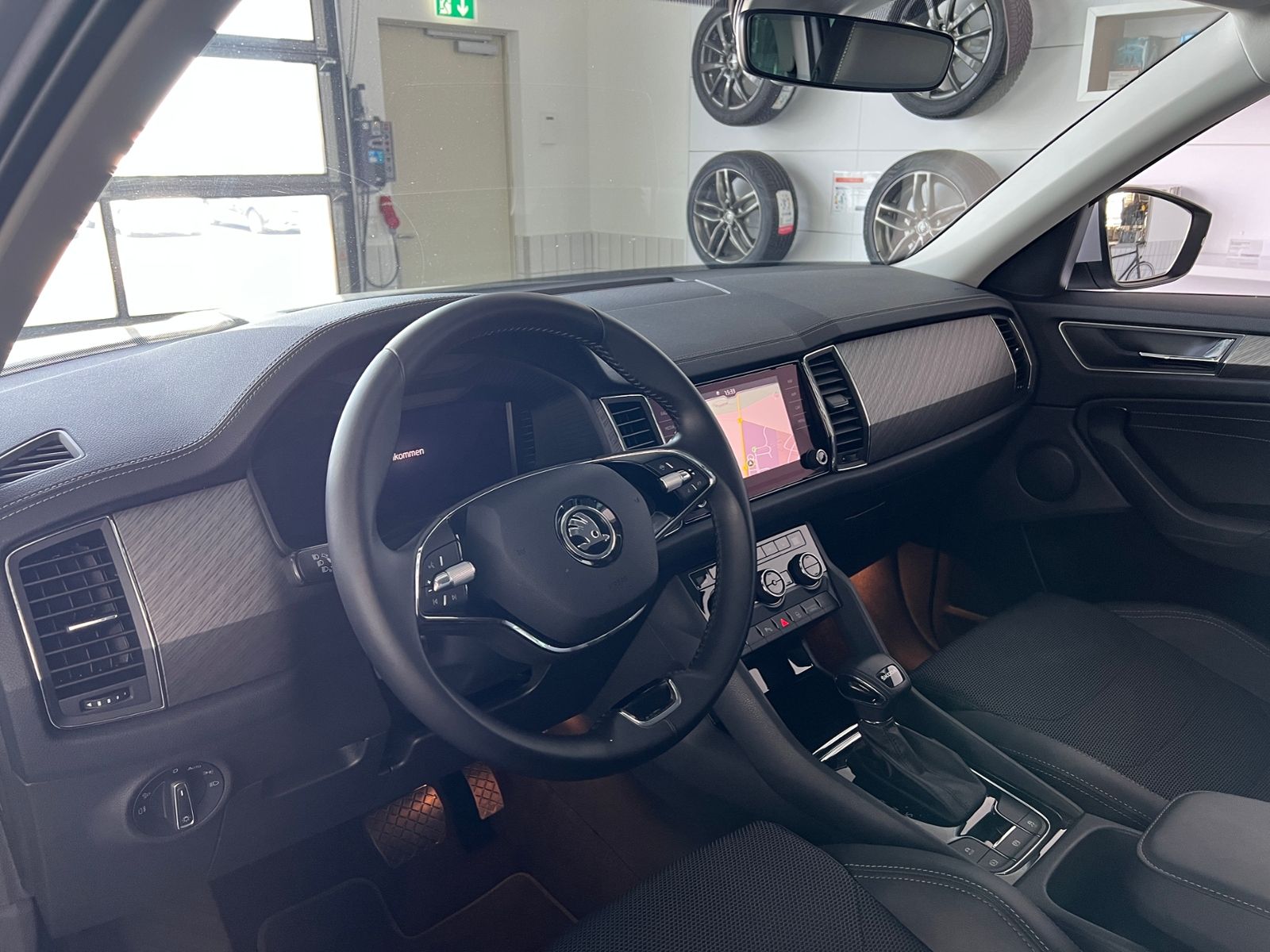 Fahrzeugabbildung SKODA Kodiaq Style 2.0 TDI DSG *Garantie, AHK, LED, AC