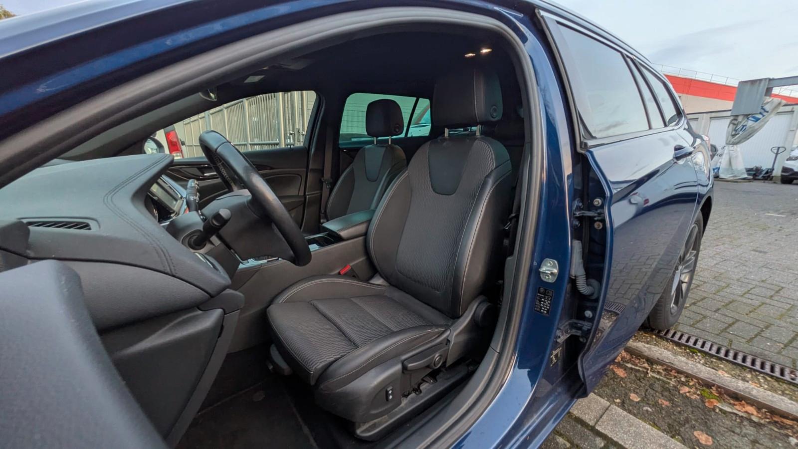 Opel Insignia B Sports Tourer Sportsz Leder Led Navi
