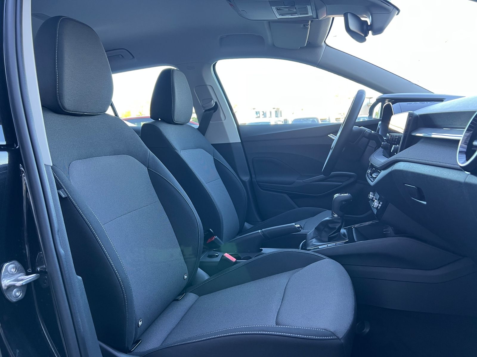 Fahrzeugabbildung SKODA Fabia Selection 1.0 TSI DSG *LED, KESSY, Rückfah