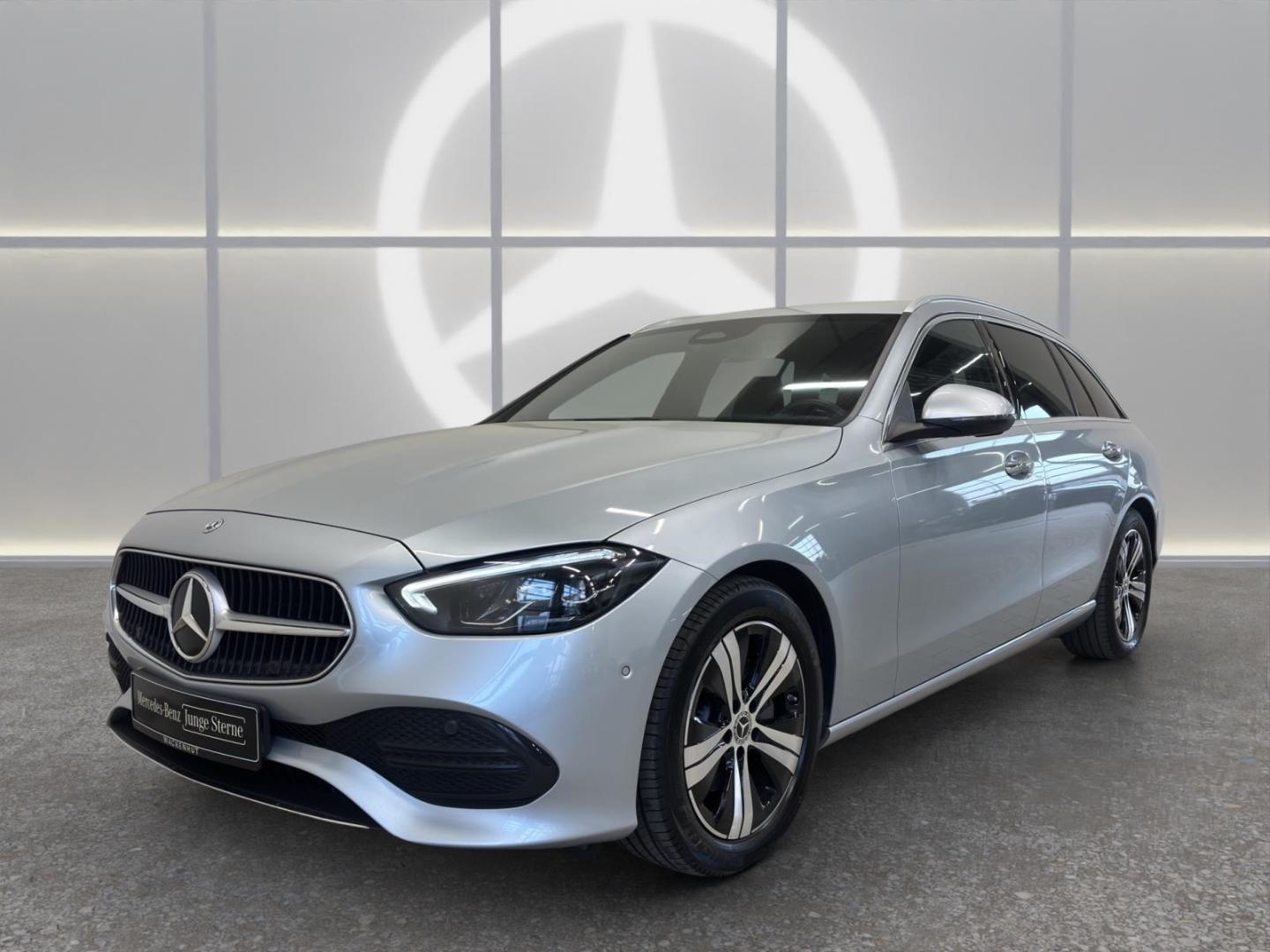 Mercedes-Benz C 220 d T AVANTGARDE BUSI+AHK+RFK+ASSIST-PAK+LED