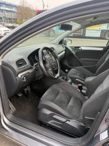 Volkswagen Golf VI Highline 1.8T - Volkswagen Golf mit Benzin-Antrieb: Kleinwagen, 1.8