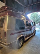 Ford Econoline - Ford Econoline: Kleinbus