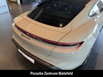 صورة مصغرة 17 لـ 2025 Porsche TAYCAN
