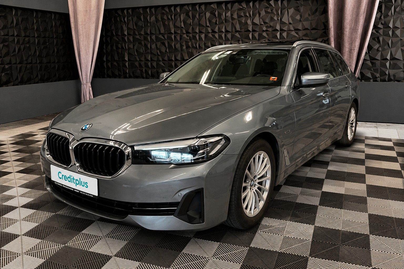 BMW 530 5 Touring 530 e imagem 3