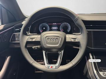  AUDI Q8 — фото 10