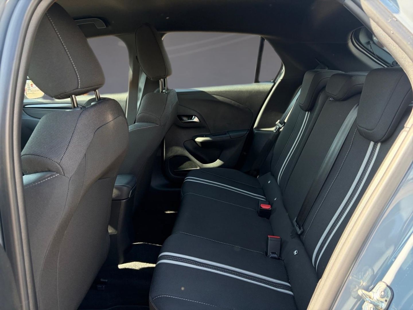 Fahrzeugabbildung Opel Corsa F GS, Allwetterr.Sitzheizung,Kamera LED DA