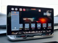 CUPRA Terramar 2.0 TSI VZ DSG 4Drive PANO AHK 5J GAR bei Autohaus Landmann & Maier OHG