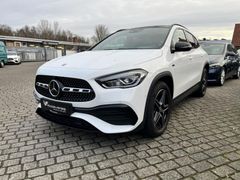 MERCEDES-BENZ GLA 250 e+AMG+360°+FAHRASSISTENZ+SOUNDSYSTEM