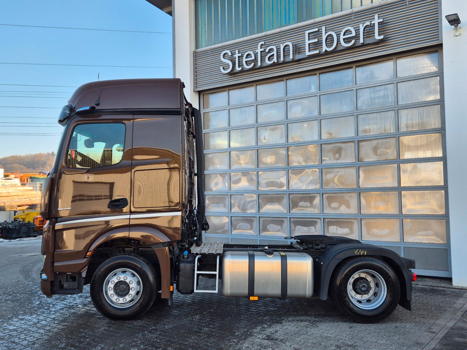 Fahrzeugabbildung Mercedes-Benz Actros 1848 LS Öl-Retarder Standklima BigSpace