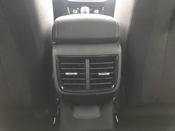 Skoda Fabia IV 1.0 TSI Tour *2xPDC*CAM*LED*SHZ*LHZ*TEL