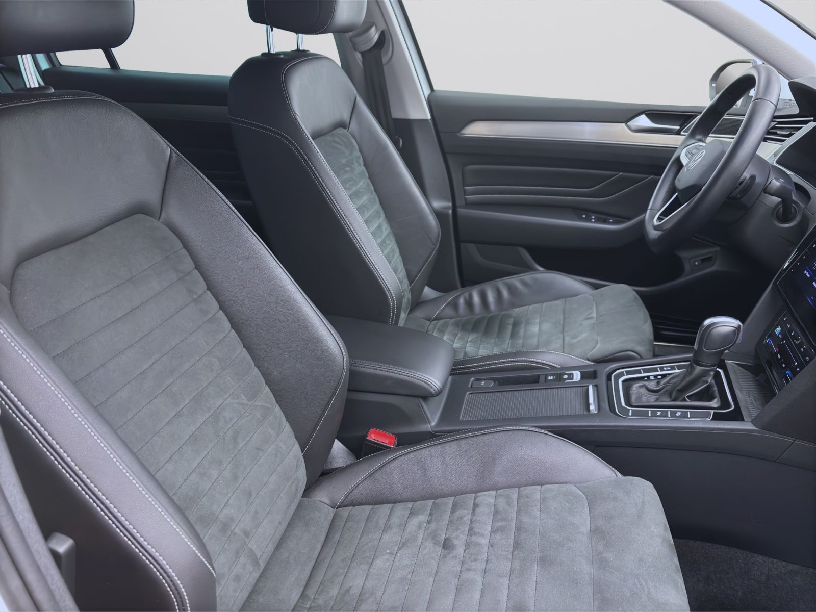 Volkswagen Passat Variant - Bild 16