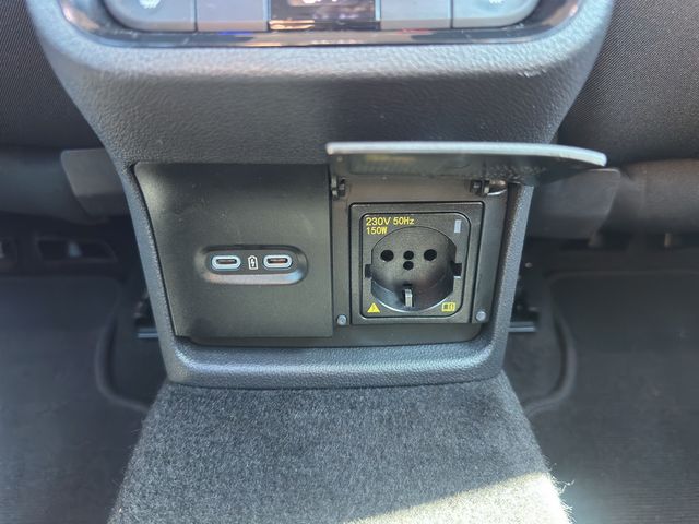 Octavia Combi 2.0 TDI DPF Tour DSG NAVI ACC LED