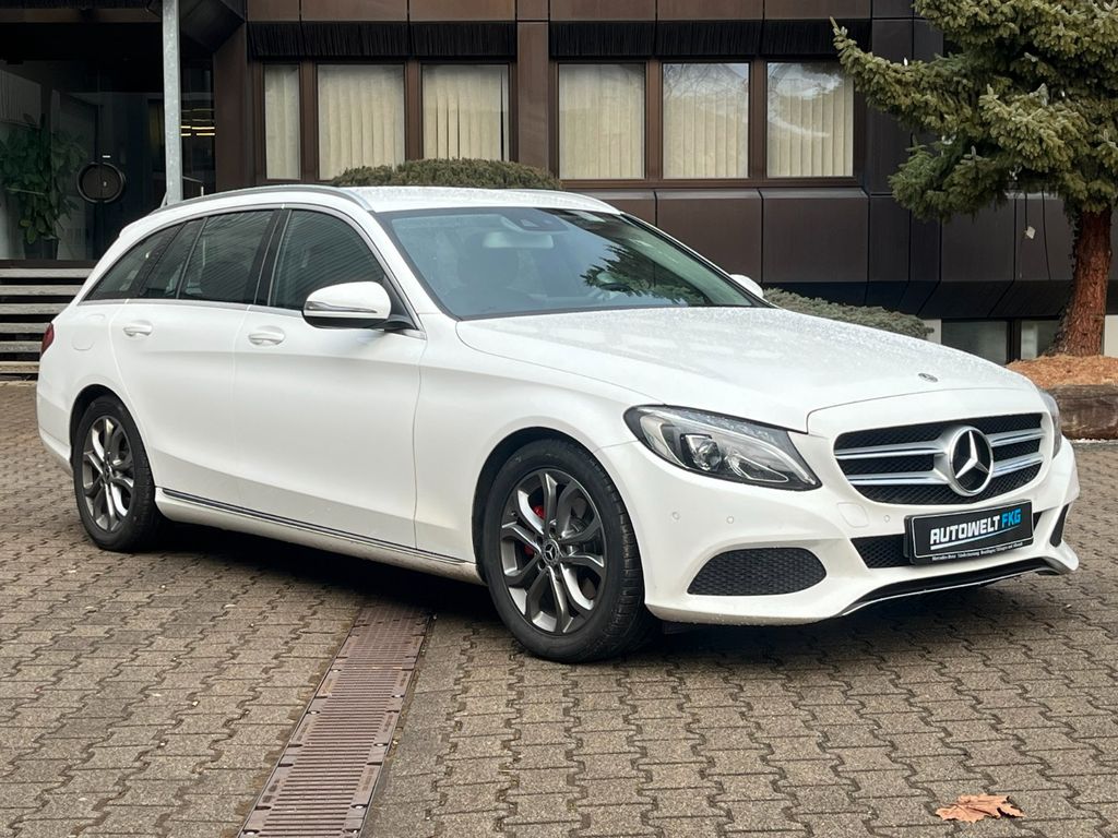 Image of Mercedes-Benz C 220