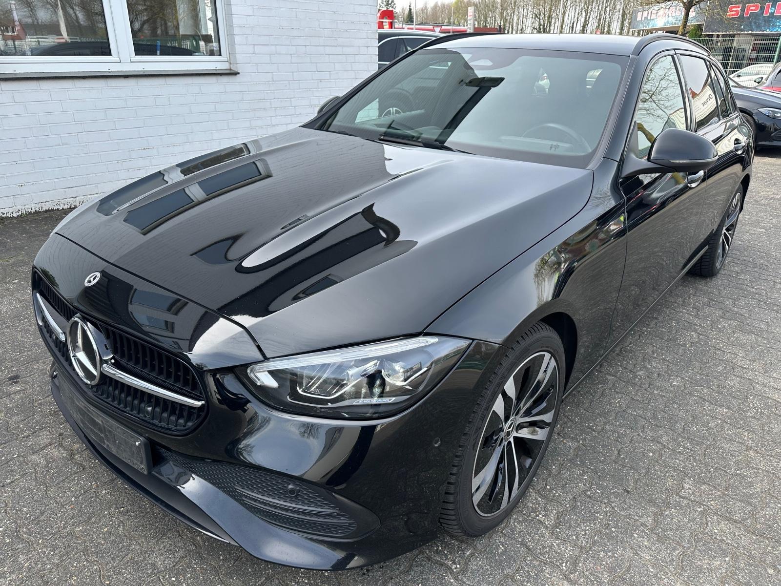 Mercedes-Benz C 220 d T 9G Avantgarde Night Distronic Kamera