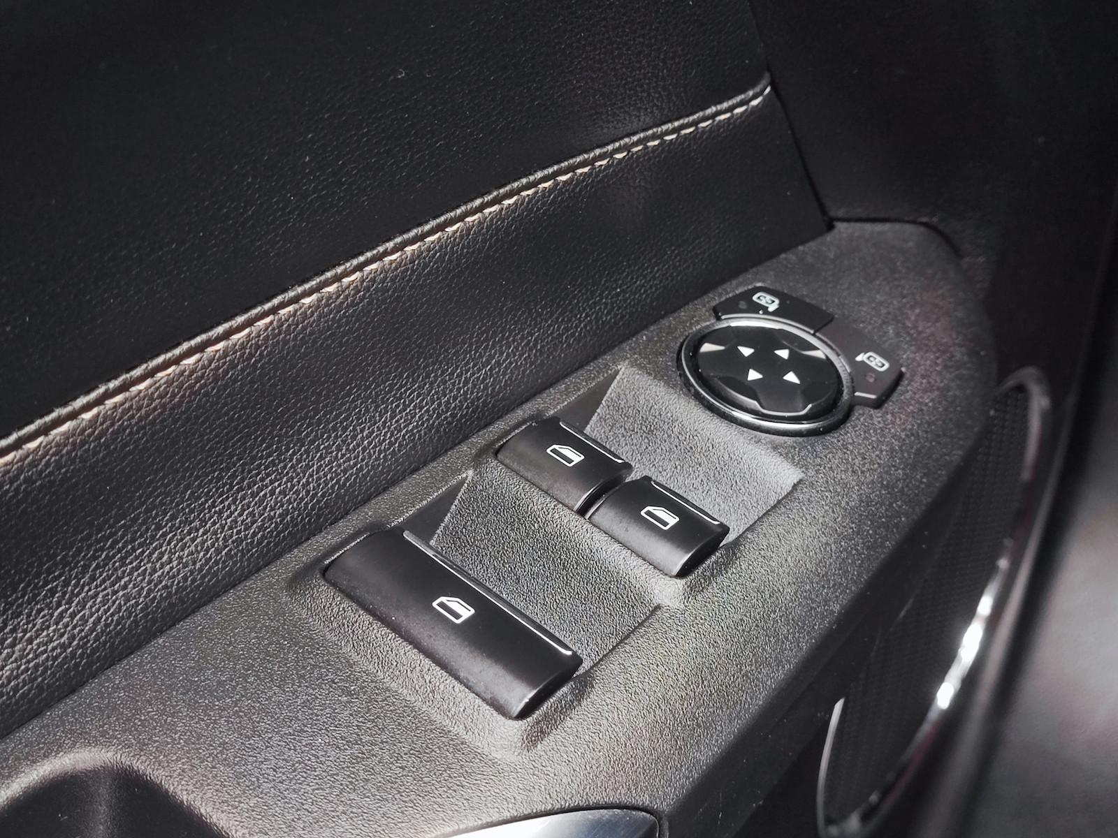 Ford Mustang Convertible 2.3 EcoBoost Premium|LED|LED