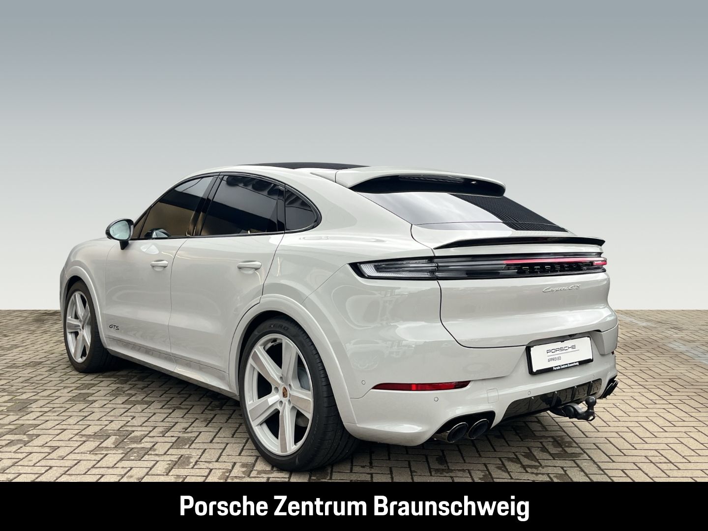 Porsche Cayenne GTS Coupe InnoDrive HA-Lenkung Head-Up imagem 3