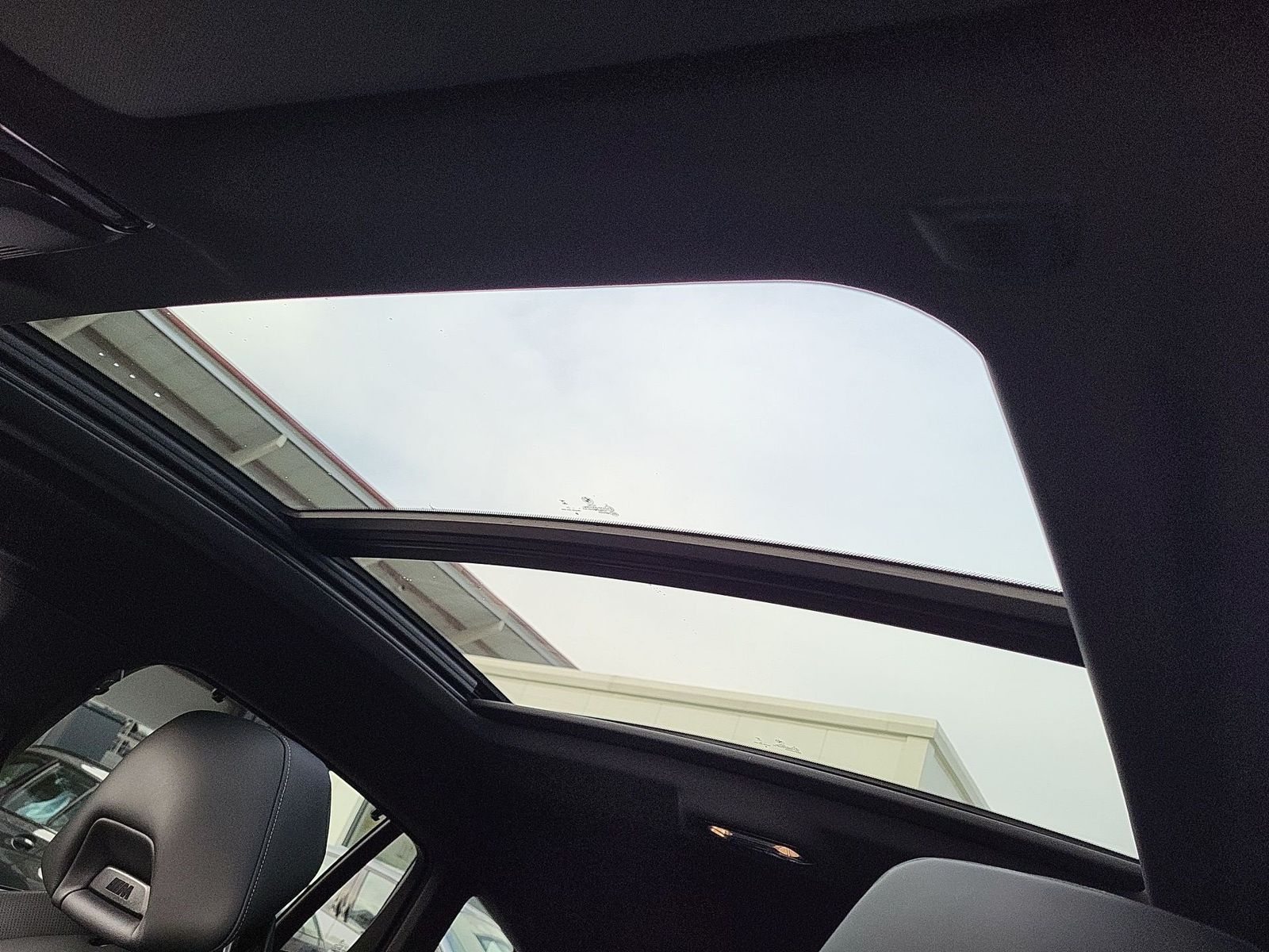 BMW X6 M60 - Bild 13