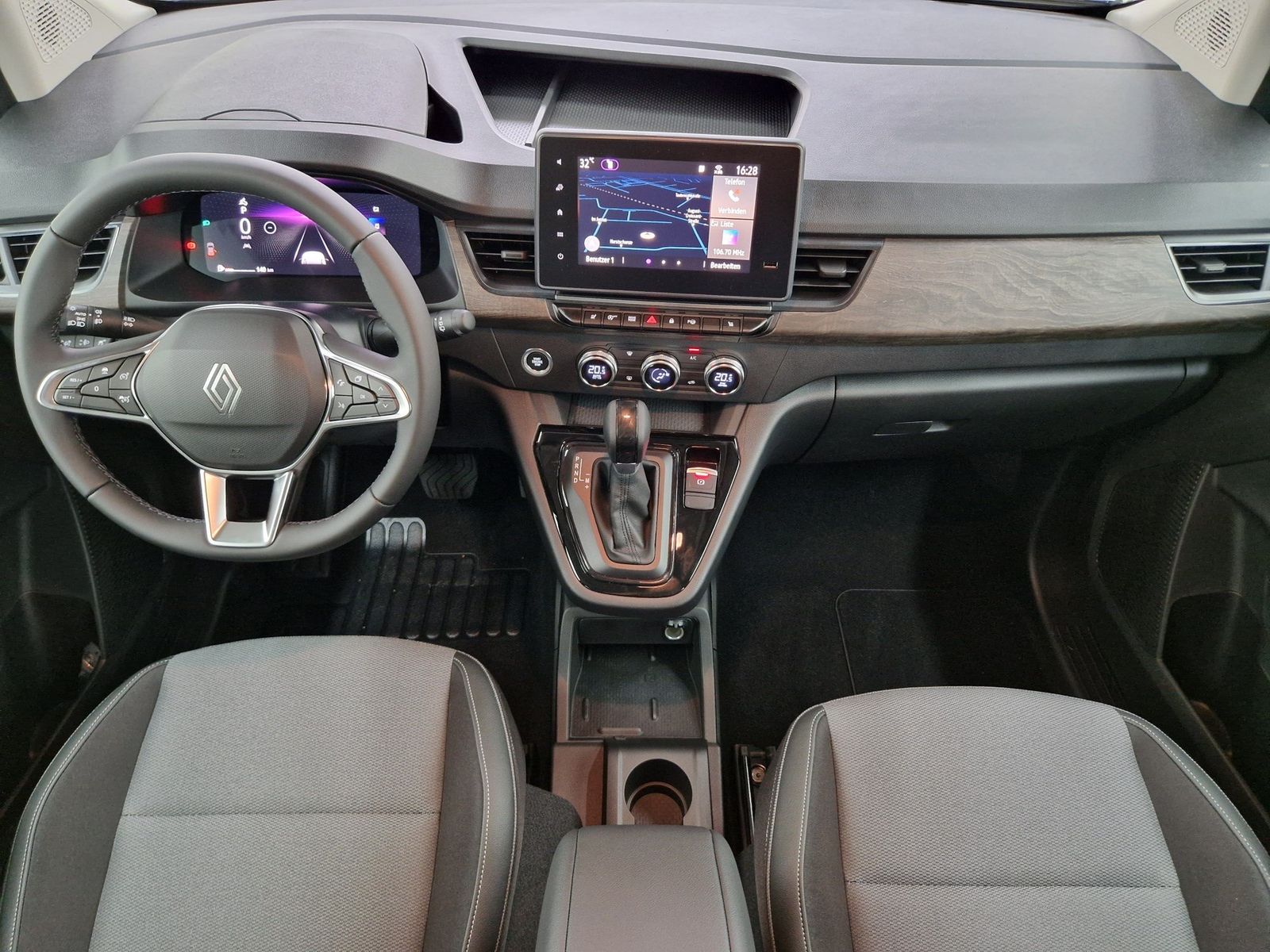 RENAULT Grand Kangoo Techno TCE 130 EDC L2 – Bild 14